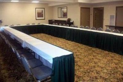 фото отеля Country Inn & Suites Bowling Green