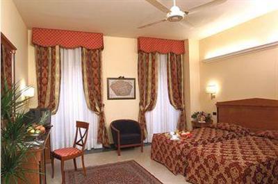 фото отеля Hotel Touring Bologna