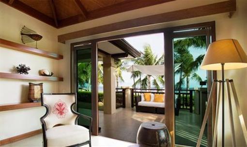 фото отеля Crimson Resort and Spa, Mactan