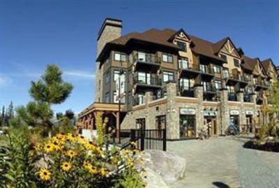 фото отеля Glacier Mountaineer Lodge