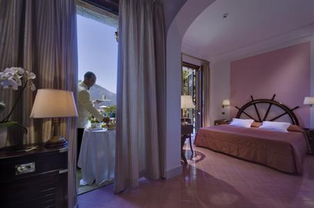 фото отеля Albergo San Montano