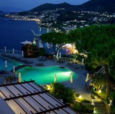 фото отеля Albergo San Montano