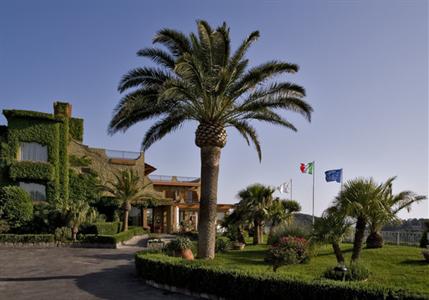 фото отеля Albergo San Montano