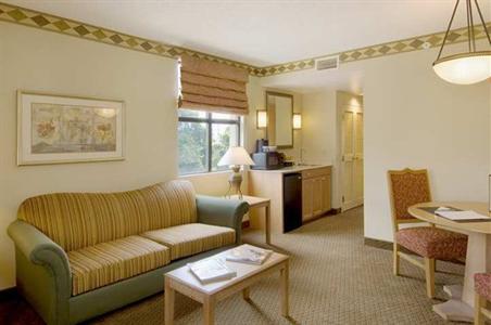 фото отеля Embassy Suites Hotel Jacksonville - Baymeadows