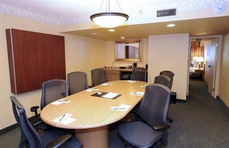 фото отеля Embassy Suites Hotel Jacksonville - Baymeadows