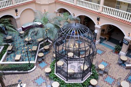 фото отеля Embassy Suites Hotel Jacksonville - Baymeadows