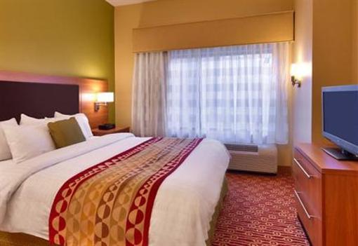 фото отеля TownePlace Suites Elko