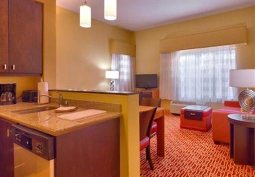фото отеля TownePlace Suites Elko