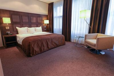 фото отеля Grand Hotel Post Plaza