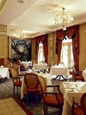 фото отеля Coulsdon Manor Hotel London