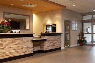 фото отеля Comfort Inn & Suites Surrey