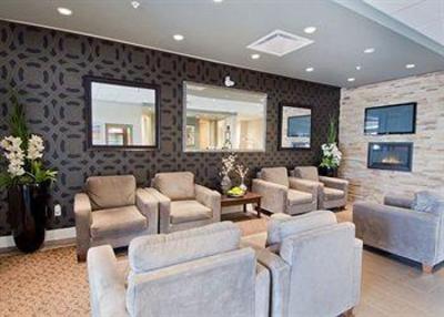 фото отеля Comfort Inn & Suites Surrey
