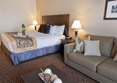 фото отеля Comfort Inn & Suites Surrey