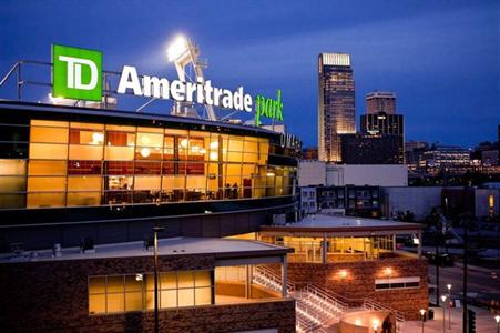 фото отеля Embassy Suites Omaha Downtown/Old Market