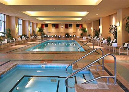 фото отеля Embassy Suites Omaha Downtown/Old Market