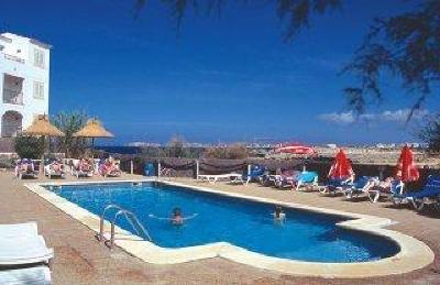 фото отеля Apartamentos Sol Ponent Menorca