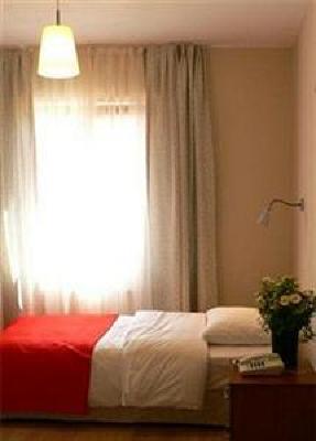 фото отеля Hotel Crowded House