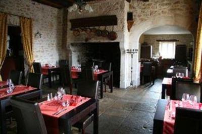 фото отеля Le Claux de Serignac Hotel Causse-et-Diege