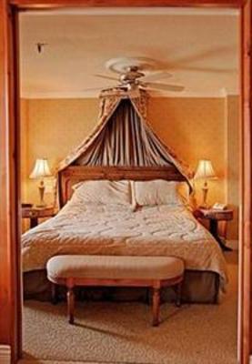фото отеля Dalton Hotel & Suites