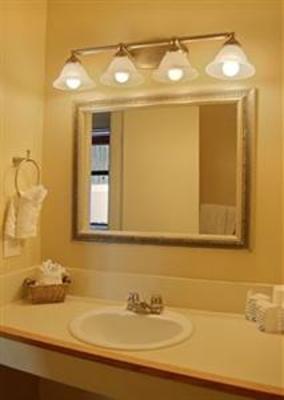 фото отеля Dalton Hotel & Suites