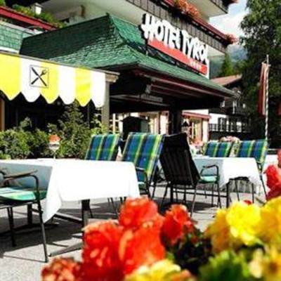 фото отеля Hotel Tyrol Sankt Anton am Arlberg