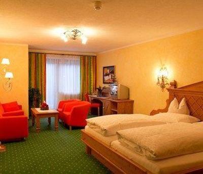 фото отеля Hotel Tyrol Sankt Anton am Arlberg