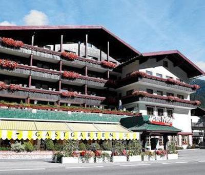 фото отеля Hotel Tyrol Sankt Anton am Arlberg