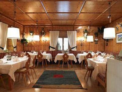 фото отеля Hotel Tyrol Sankt Anton am Arlberg