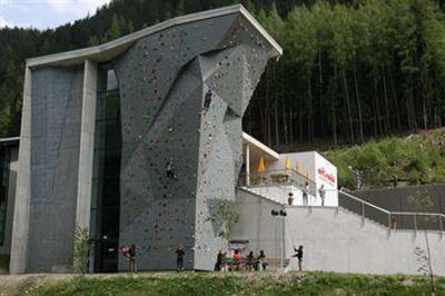 фото отеля Hotel Tyrol Sankt Anton am Arlberg