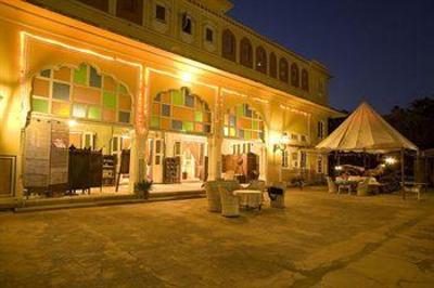 фото отеля Naila Bagh Palace - Authentic Heritage home hotel