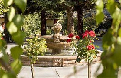 фото отеля Harvest Inn Saint Helena