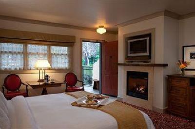 фото отеля Harvest Inn Saint Helena