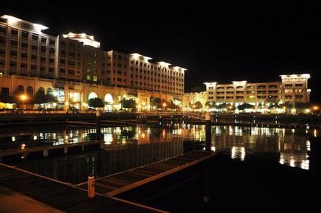 фото отеля Straits Quay Marina Suites
