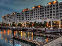 Straits Quay Marina Suites