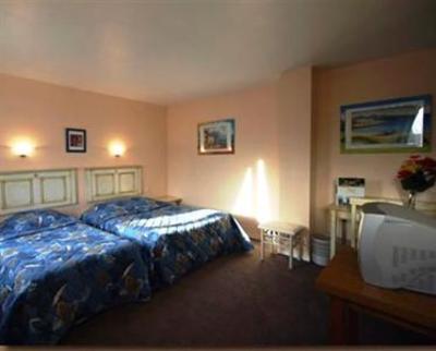 фото отеля Hotel Le Canada Hermanville-sur-Mer