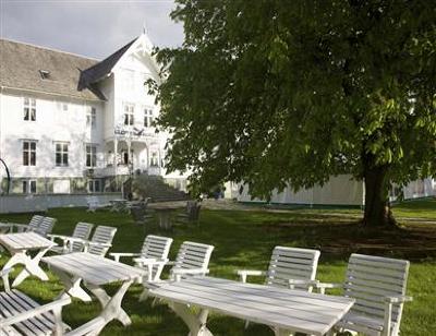 фото отеля Gloppen Hotel
