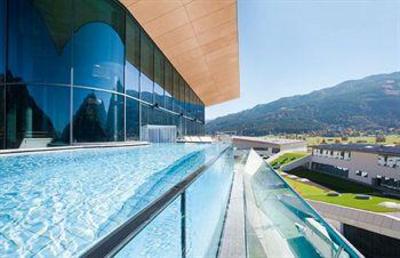фото отеля Tauern Spa Kaprun