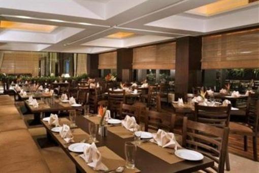 фото отеля Country Inn & Suites Gurgaon Sector 12