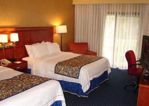 фото отеля Courtyard by Marriott Chicago Glenview