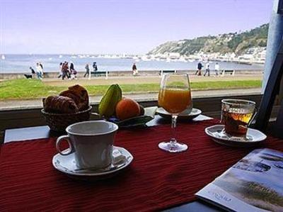 фото отеля Hotel de la Plage d'Erquy