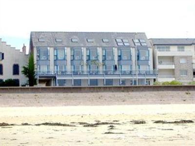 фото отеля Hotel de la Plage d'Erquy