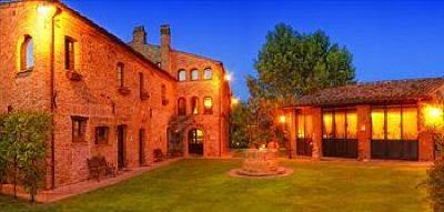 фото отеля Relais Alla Corte del Sole Hotel Castiglione del Lago