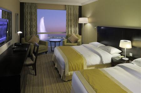 фото отеля Crowne Plaza Jeddah