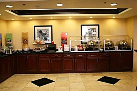 фото отеля Hampton Inn Orlando/Lake Buena Vista