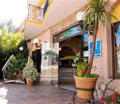 фото отеля Villa Flamenca Hotel