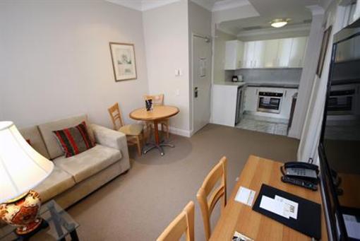 фото отеля Manor Apartment Hotel