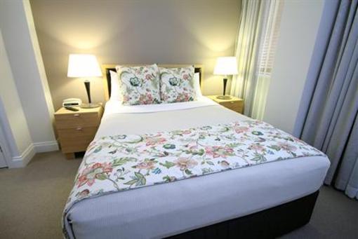 фото отеля Manor Apartment Hotel