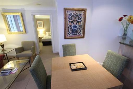 фото отеля Manor Apartment Hotel