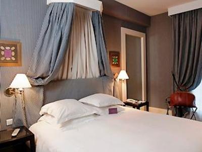 фото отеля Mercure Paris Champs Elysees