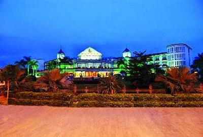 фото отеля Xinglong Treasure Island Hotspring Hotel